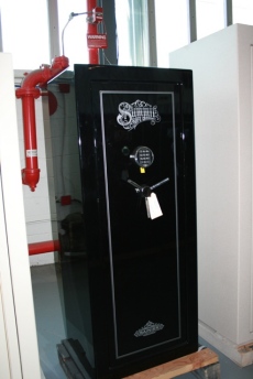 Summit Gun Safe Rainier Edition Showroom Model SR18